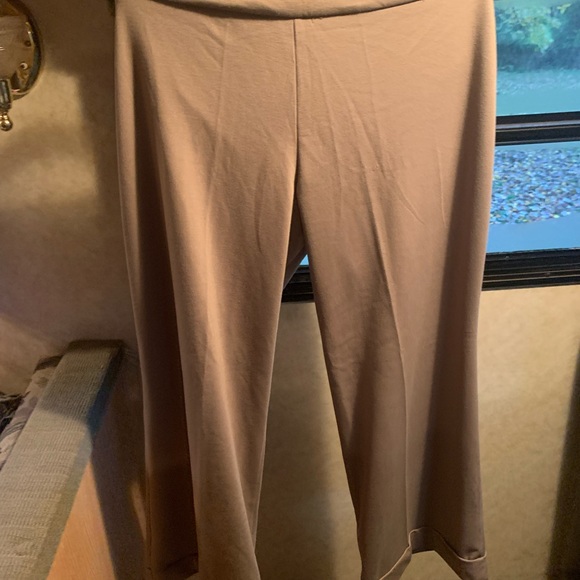 New York and Company New With Tags Large Petite Wide Leg Pants - Picture 2 of 7